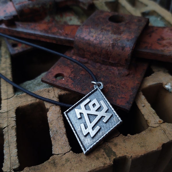 Tschernobog schwarze Gottheit slawischer schwarzer Gott Halskette Anhänger, Czernobog russische Gott Symbol Halskette, slawisches heidnisches Chernobog Zeichen