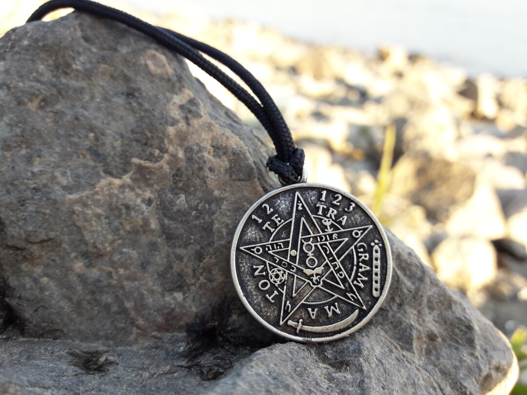 Witch Knot and Tetragramaton Pendant in Sterling Silver 925