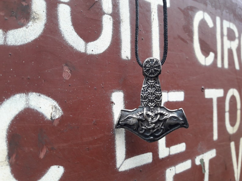 Mjolnir Lettering Thor's Hammer Mjolnir With Ram and Vegvísir Viking Compass,norse ...