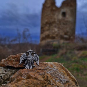 Byzantinisches Reich Doppeladler Pin Abzeichen,Byzantinisches Reich Wappen Adler Pins Brosche,Orthodoxer christlicher Adler,Serbien Adler