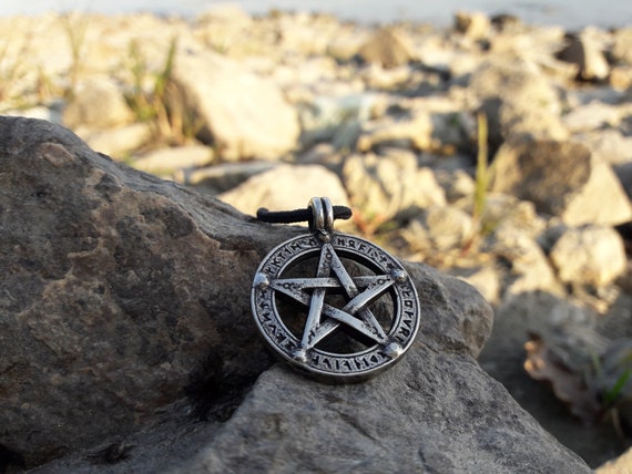 Pentagram Pentacle With Rune Letter Necklace and Keychain,pagan