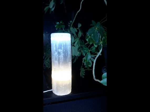 フラットトップナチュラルホワイトセレナイトシリンダーランプ、ナチュラルヒーリングクリスタル、コードと XL Selenite Tower Lamp Crystal \" White Natural Light LED Cord