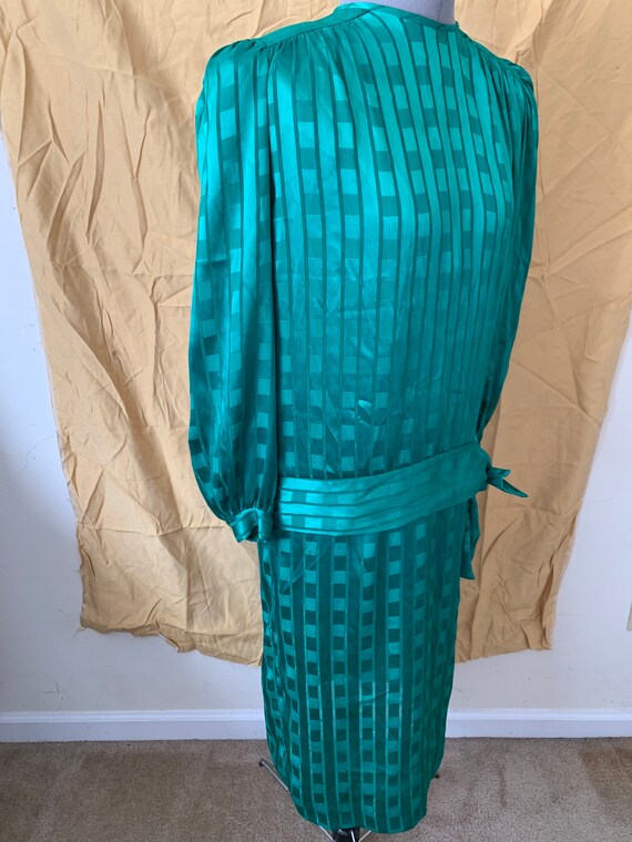 Vintage 80s Emerald Green Metallic Dropwaist Dres… - image 9