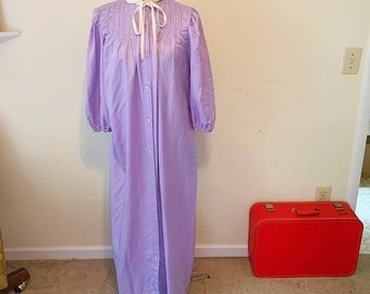 Vintage 80s Smock Front Lavender Robe Size 12