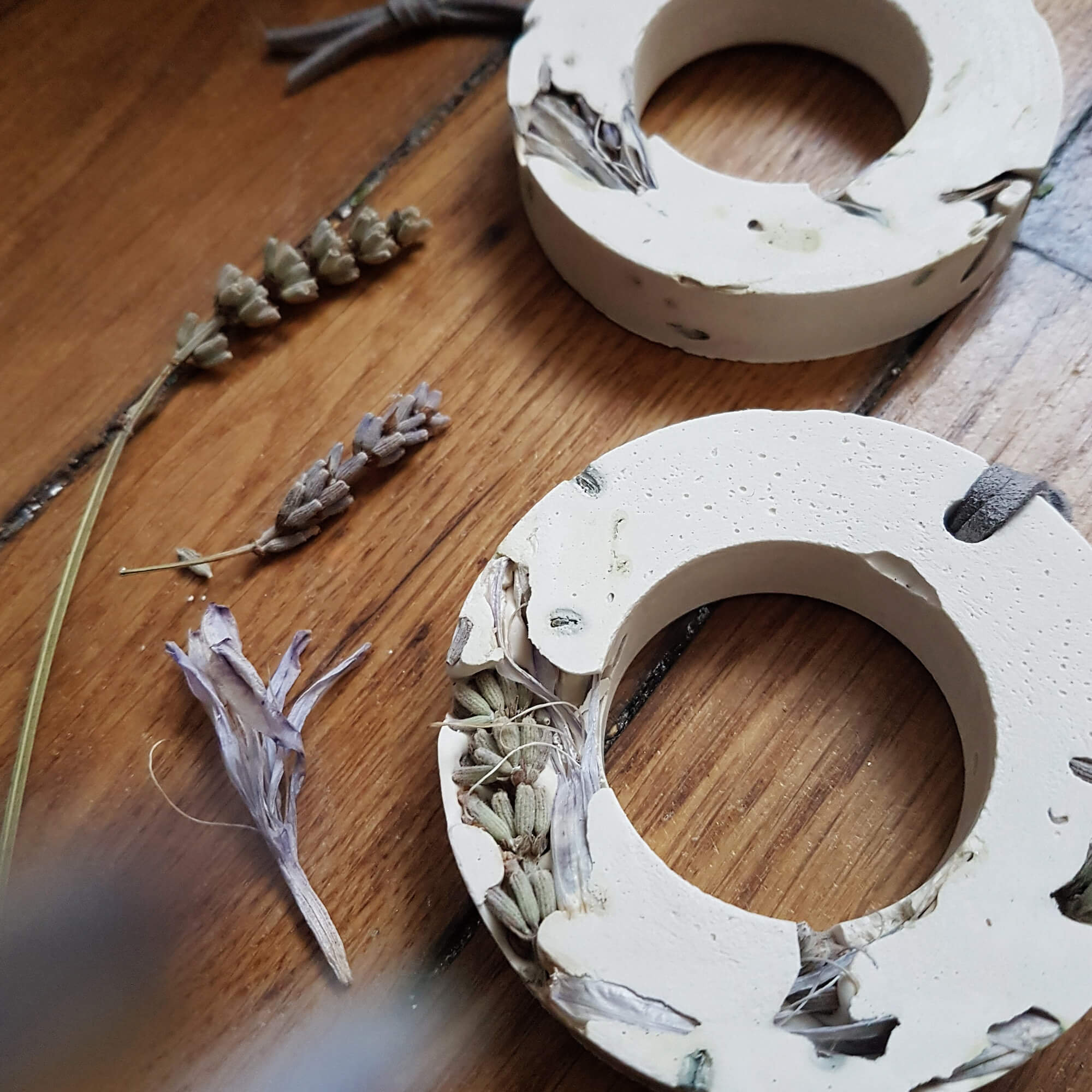 Diffuseur d'huiles Essentielles Bio, Lavande & Agapanthe