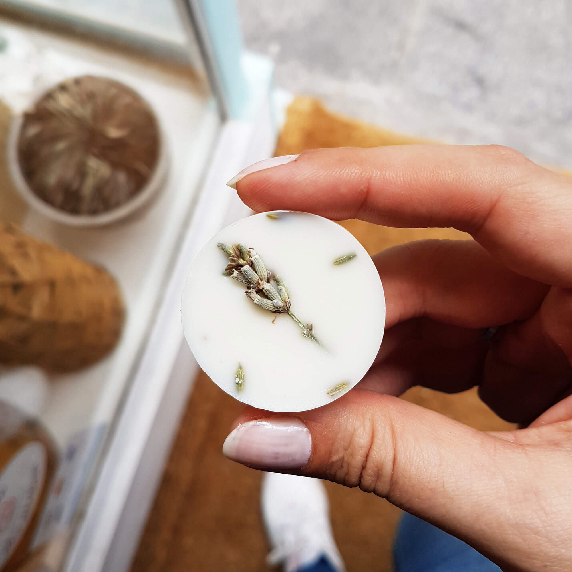 Pastilles Aux Huiles Essentielles Bio, Lavande & Bois de Hô X 4