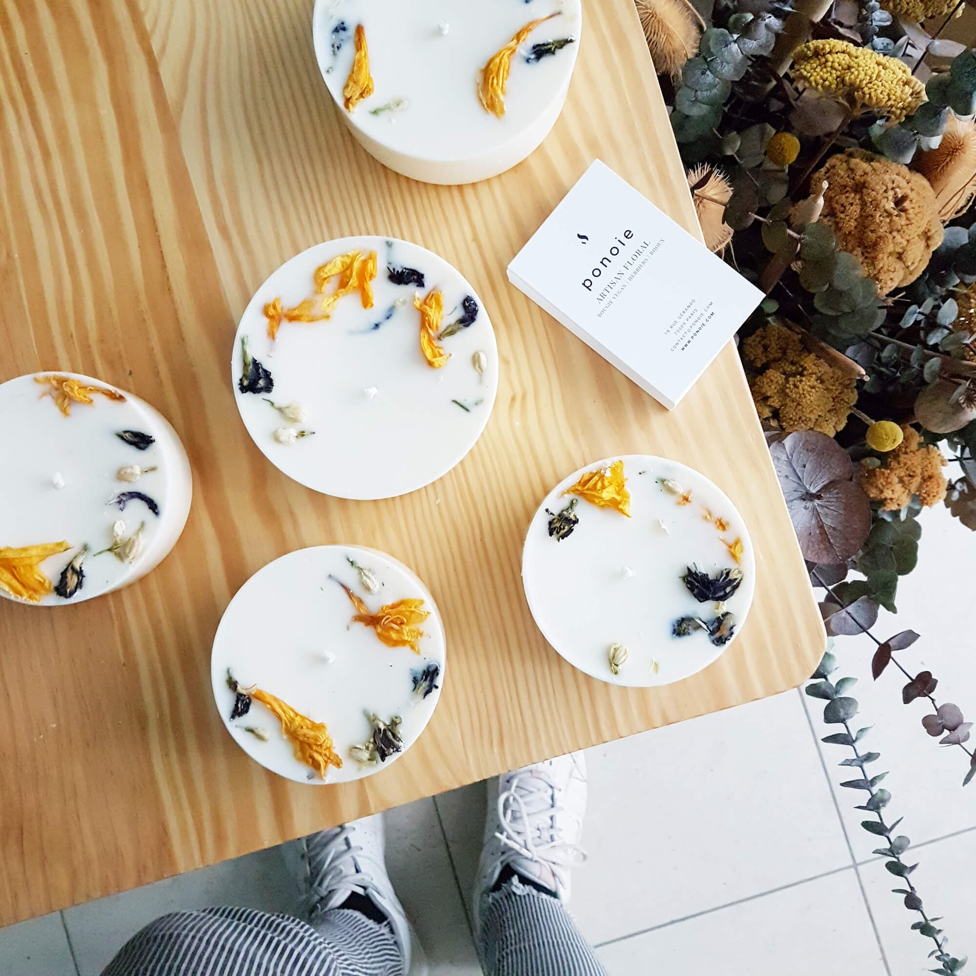 Bougie Fleurie Citron & Bois de Hô 400 Ml