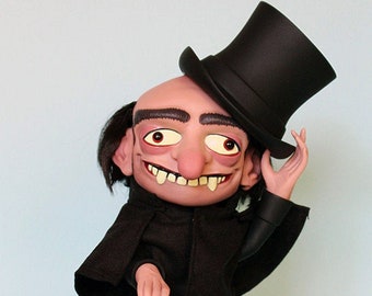 Amigo Toyz Mr. Hyde Monster Home Vinyl Figure