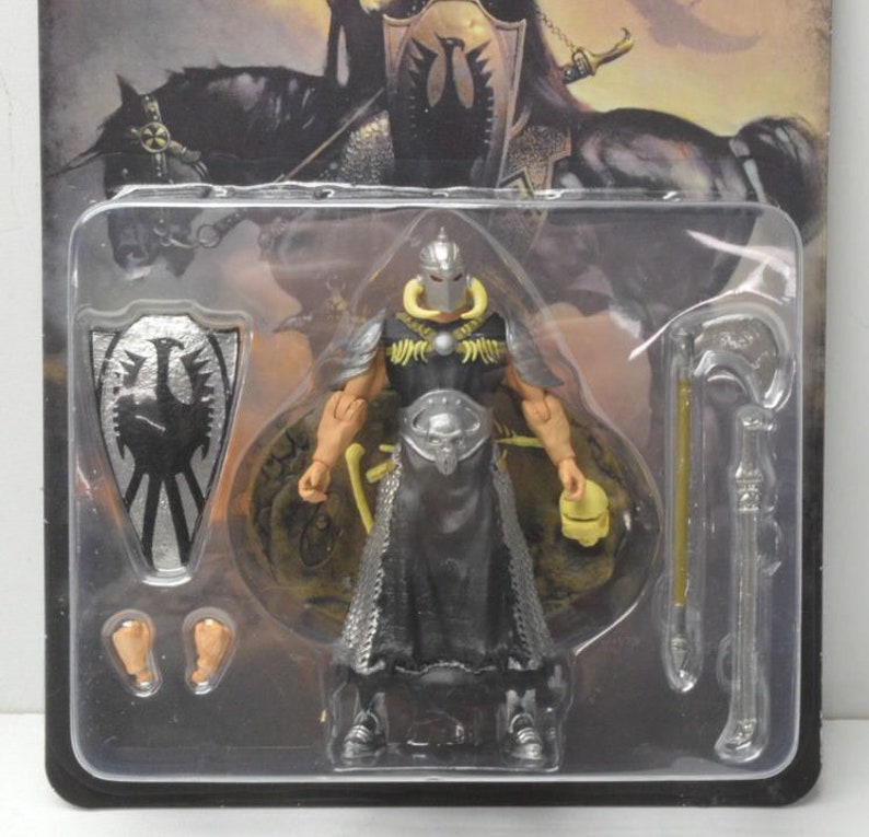 Figurine rétro de luxe à armure légère Death Dealer de Monstarz Frank Frazetta à l'échelle de 3,75 pouces. image 6