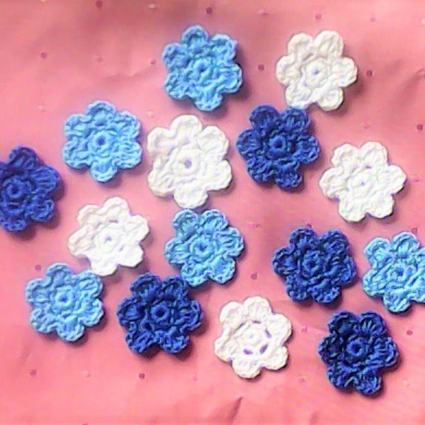 Appliques de fleurs au crochet en coton blanc, bleu foncé et bleu clair pour la couture et le scrapbooking