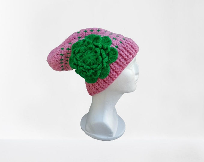 Pink cap with large green crochet flower, women's cap, winter cap, slouchy beanie, autumn fashion, cable beret for women Spice Burnt pink