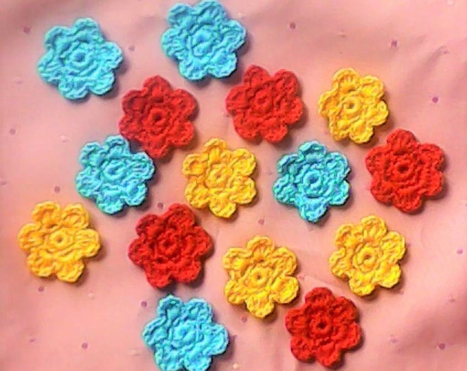 Decorate 15 crochet flowers for decorations, scrapbooking and place cards