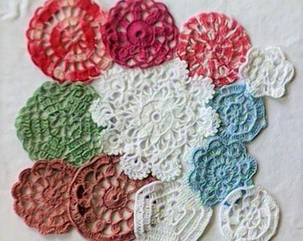 Vintage crochet Pastel crochet medallions 12 colored small mats from 6 cm to 14 cm
