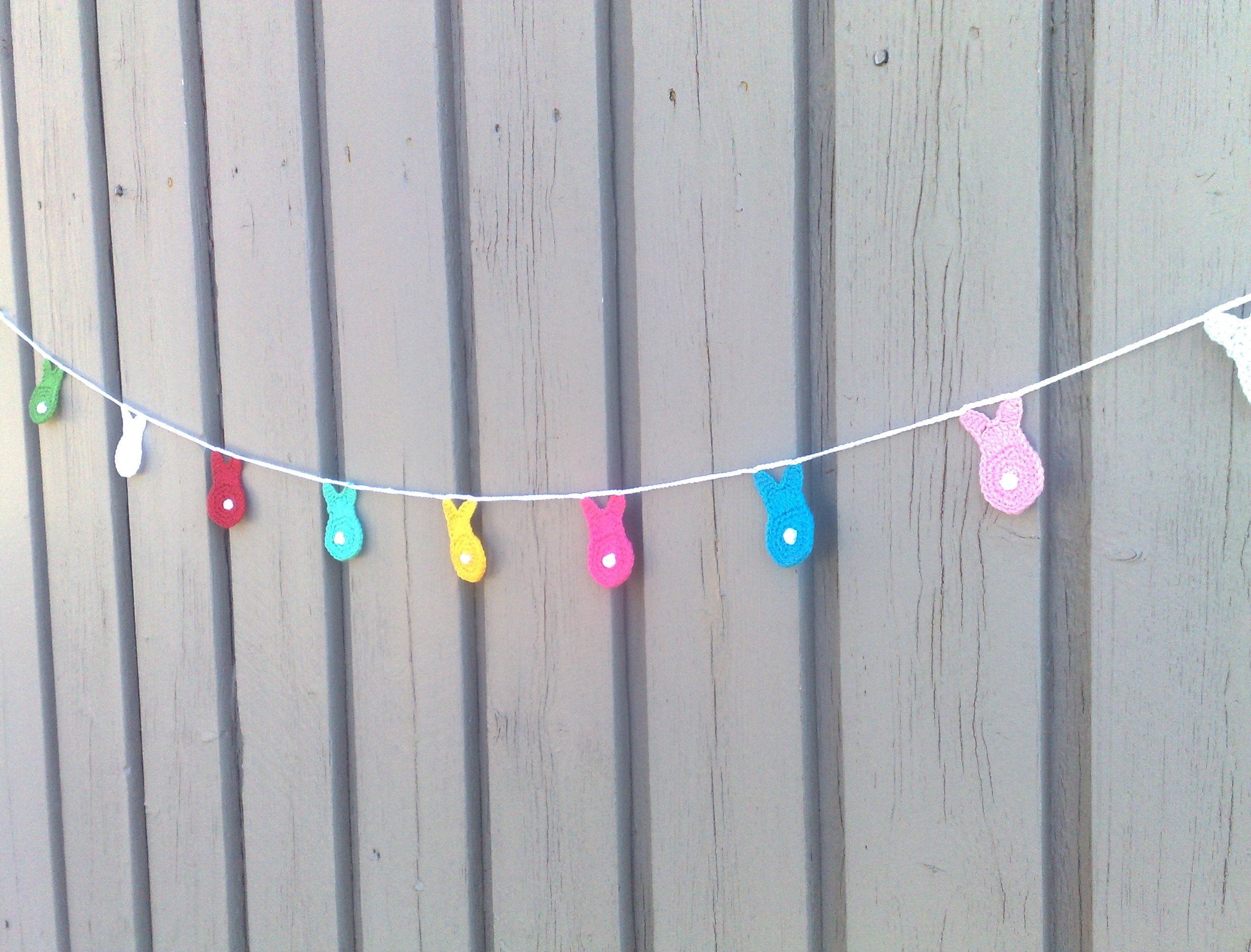 Crochet bunny garland with 9 colorful Easter bunnies, kindergarten