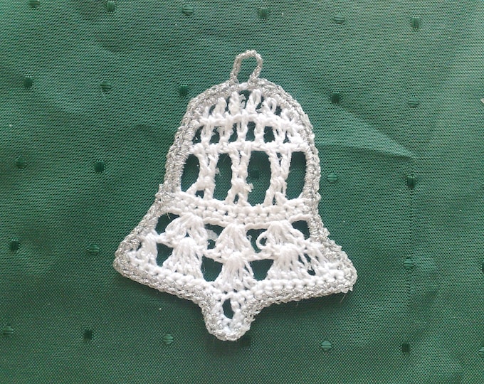 Crocheted bells tree hanging in white and silver