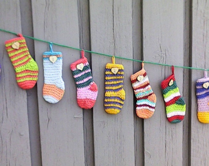 Crocheted advent calendar with 24 socks to fill, pre-Christmas, Advent decoration, Advent season