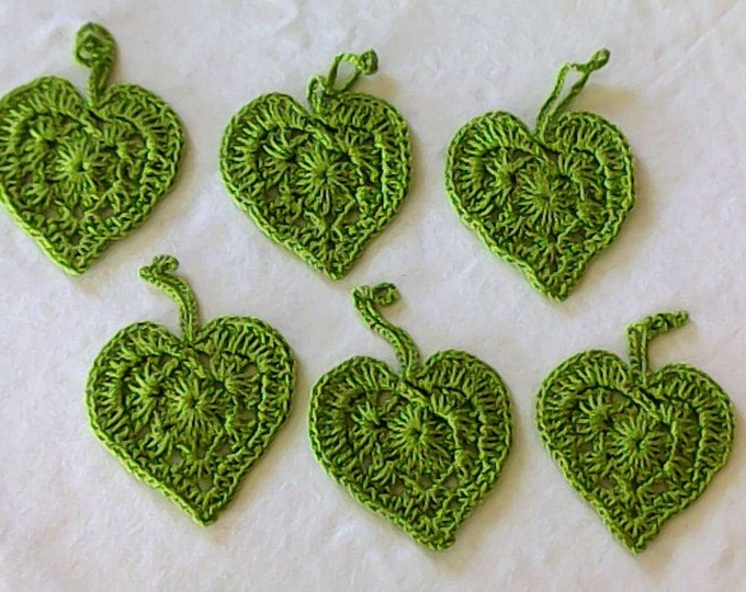 Crocheted hearts made of light green cotton, 6 pieces to decorate your gifts