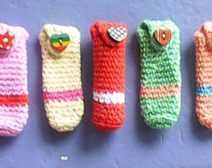 Crocheted lipstick holder, gift and small souvenir under 5 euros