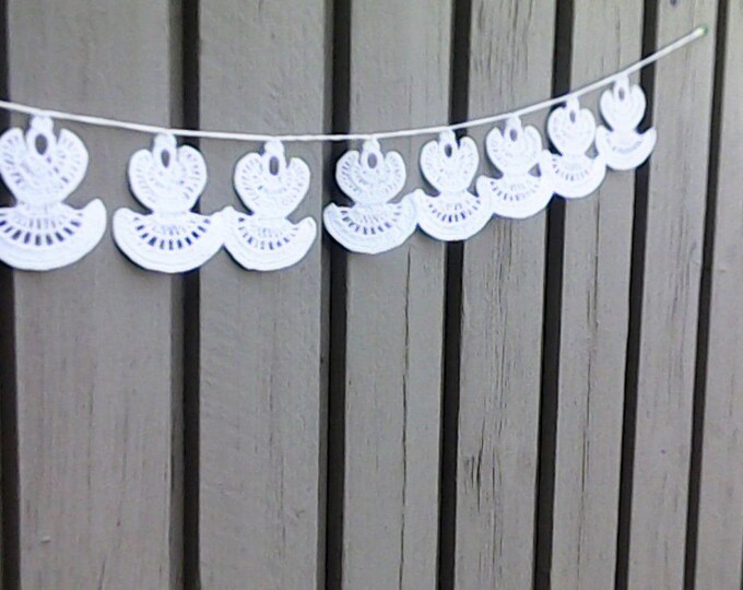 Angel garland, crochet white Christmas garland with 9 angels for tree hanging and Christmas decoration