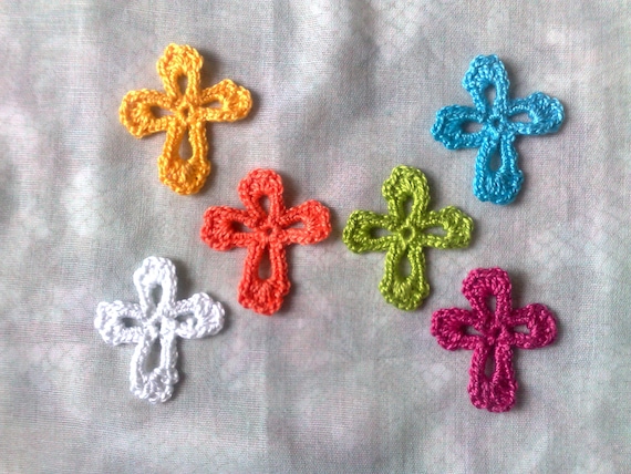 Colorful crosses patch, 6 small crochet applications in the colors white, yellow, blue, orange, cherry and green