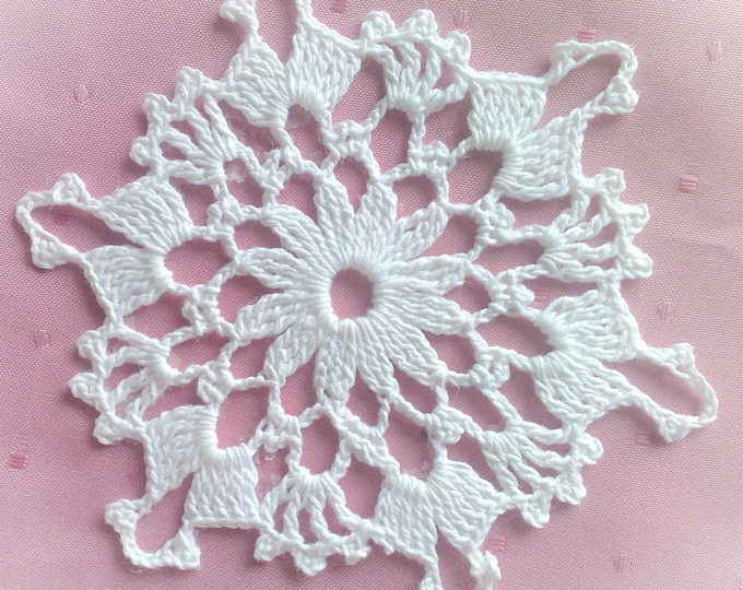 Snowflake Christmas Decorations Crochet 5.5"