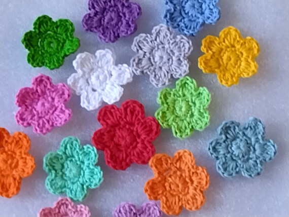 Crochet flowers Patches in light pastel colors, light crochet flowers, pastel crocheted flowers