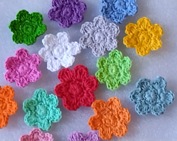 Crochet flowers Patches in light pastel colors, light crochet flowers, pastel crocheted flowers