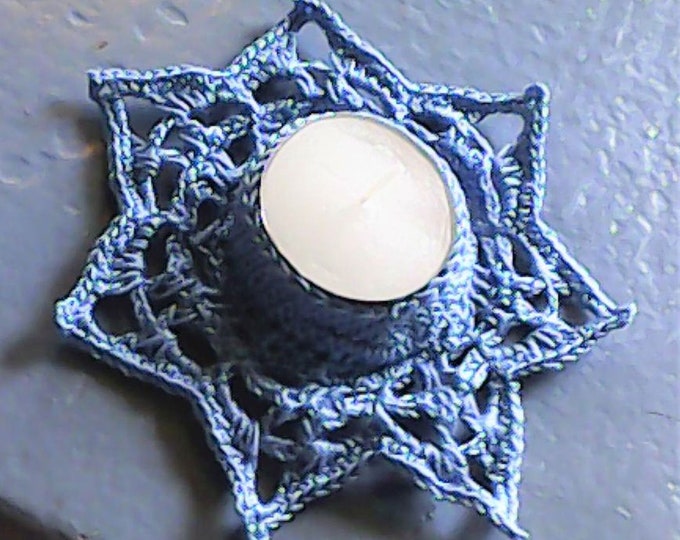 Crochet tealight candle holder star shape in blue