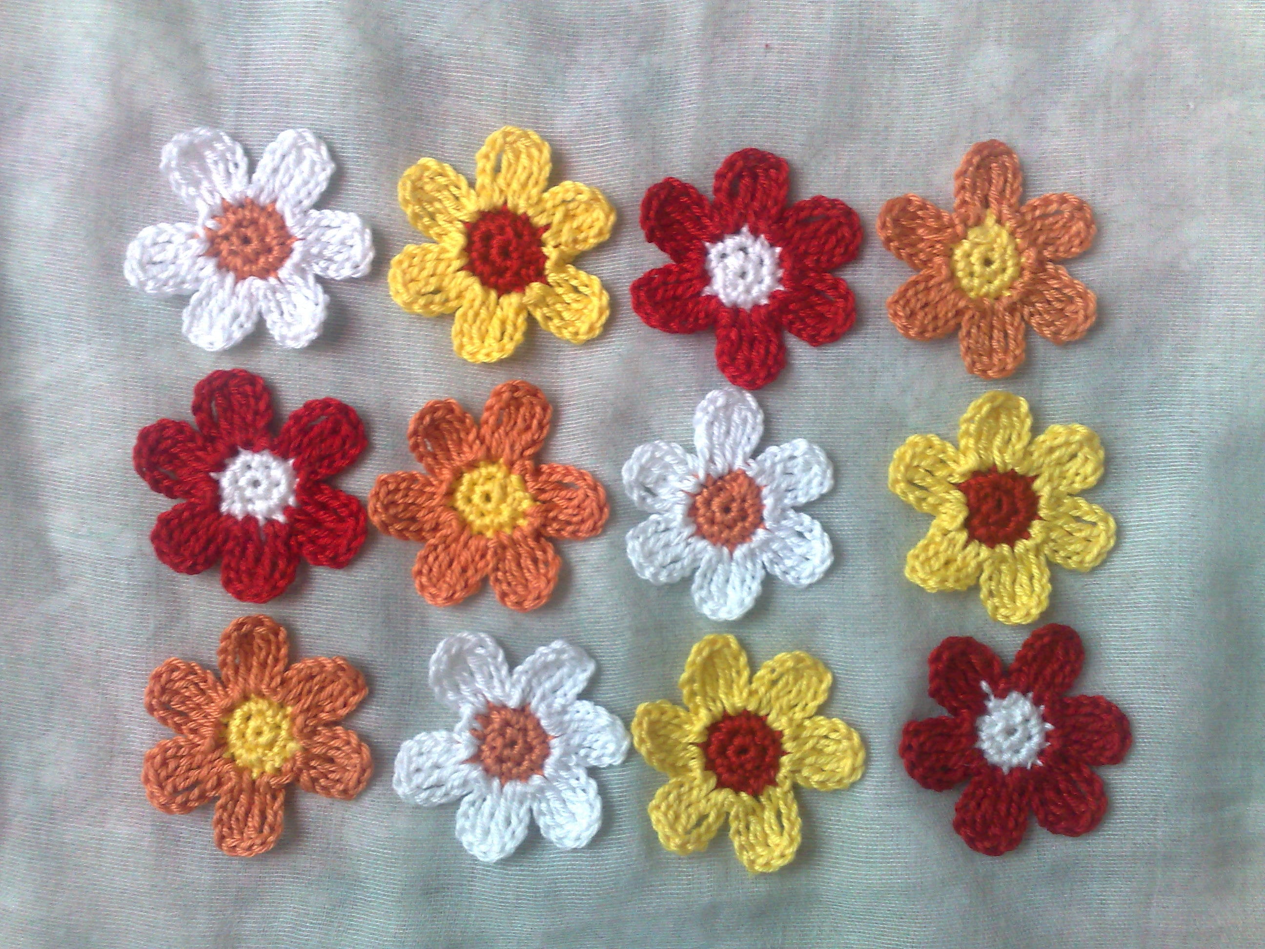 12Part Crochet application, patches in red, white, orange and yellow