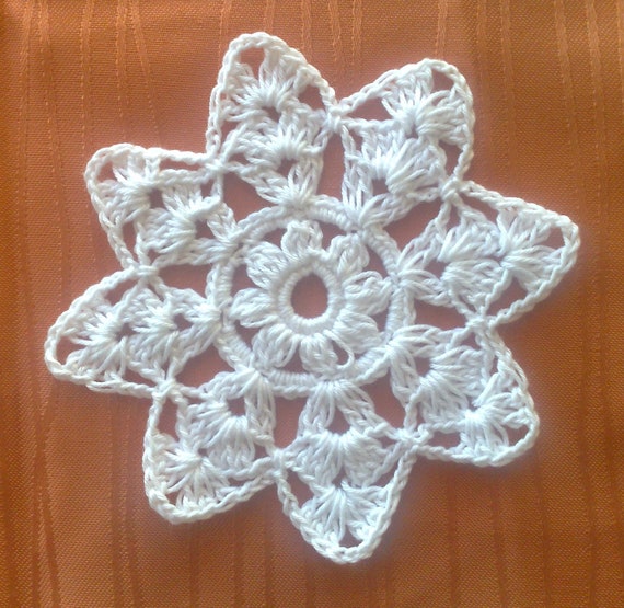Christmas Tree Ornament Crochet snowflake 4.5 "