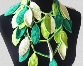 Crochet lasso scarf with green leaves, autumn leaves necklace crochet