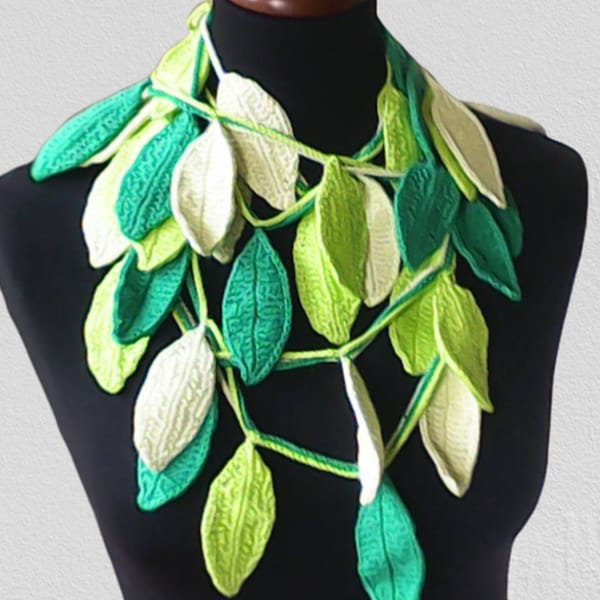 Crochet Lasso Scarf with Green and White Leaves, Crochet Autumn Leaves Necklace