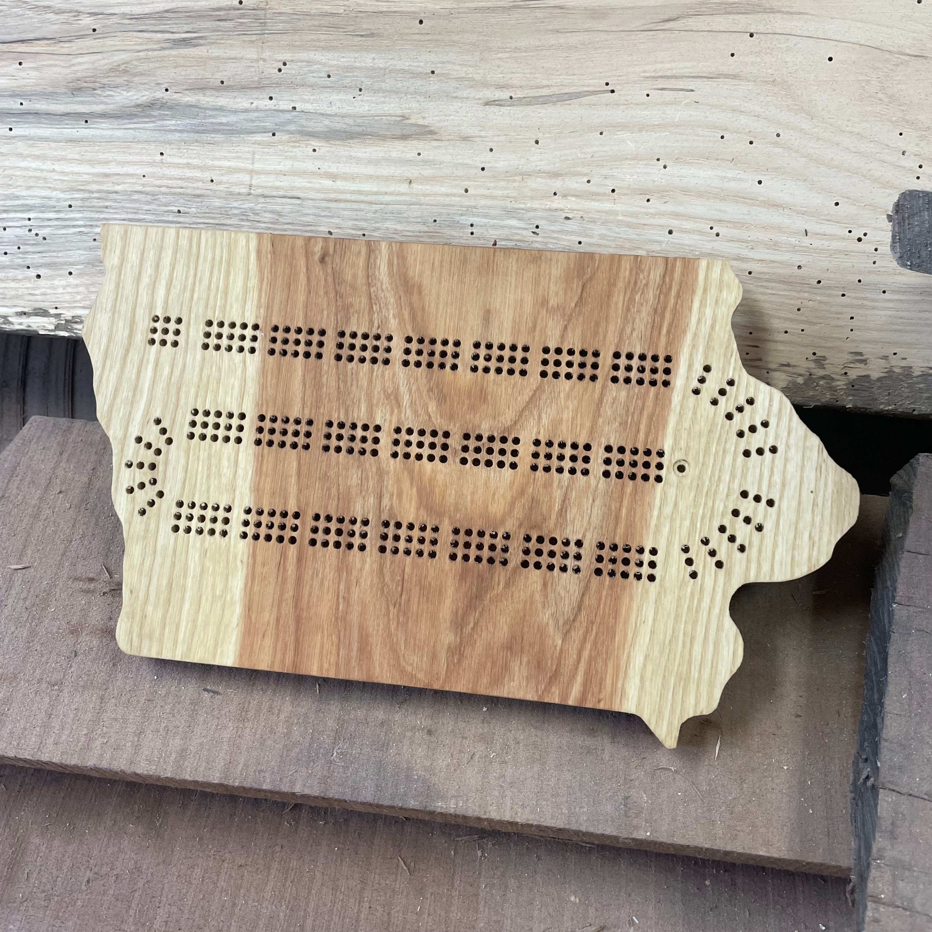 Iowa Cribbage Board - Thumbnail 2