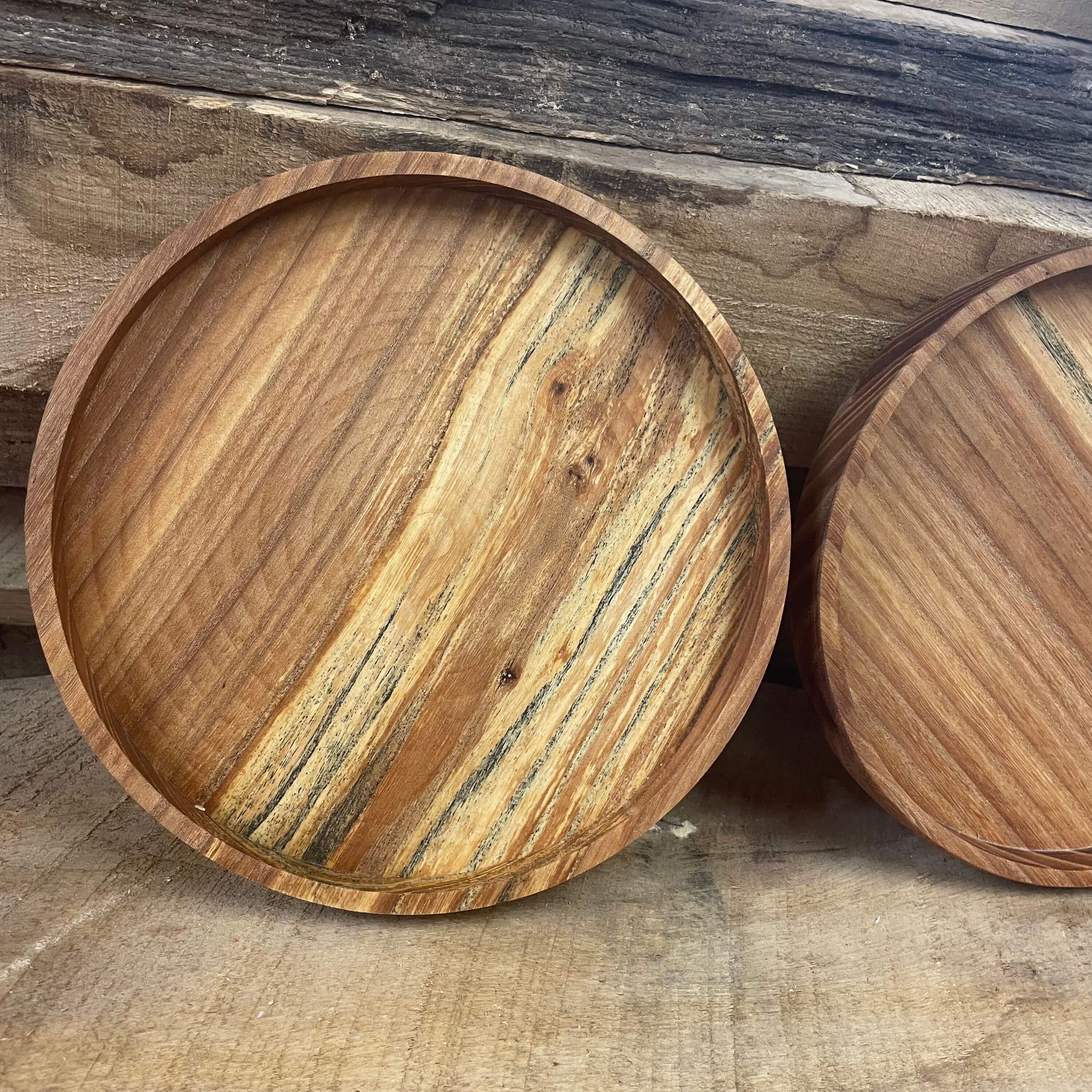 Shallow Elm Serving Bowl - Thumbnail 6
