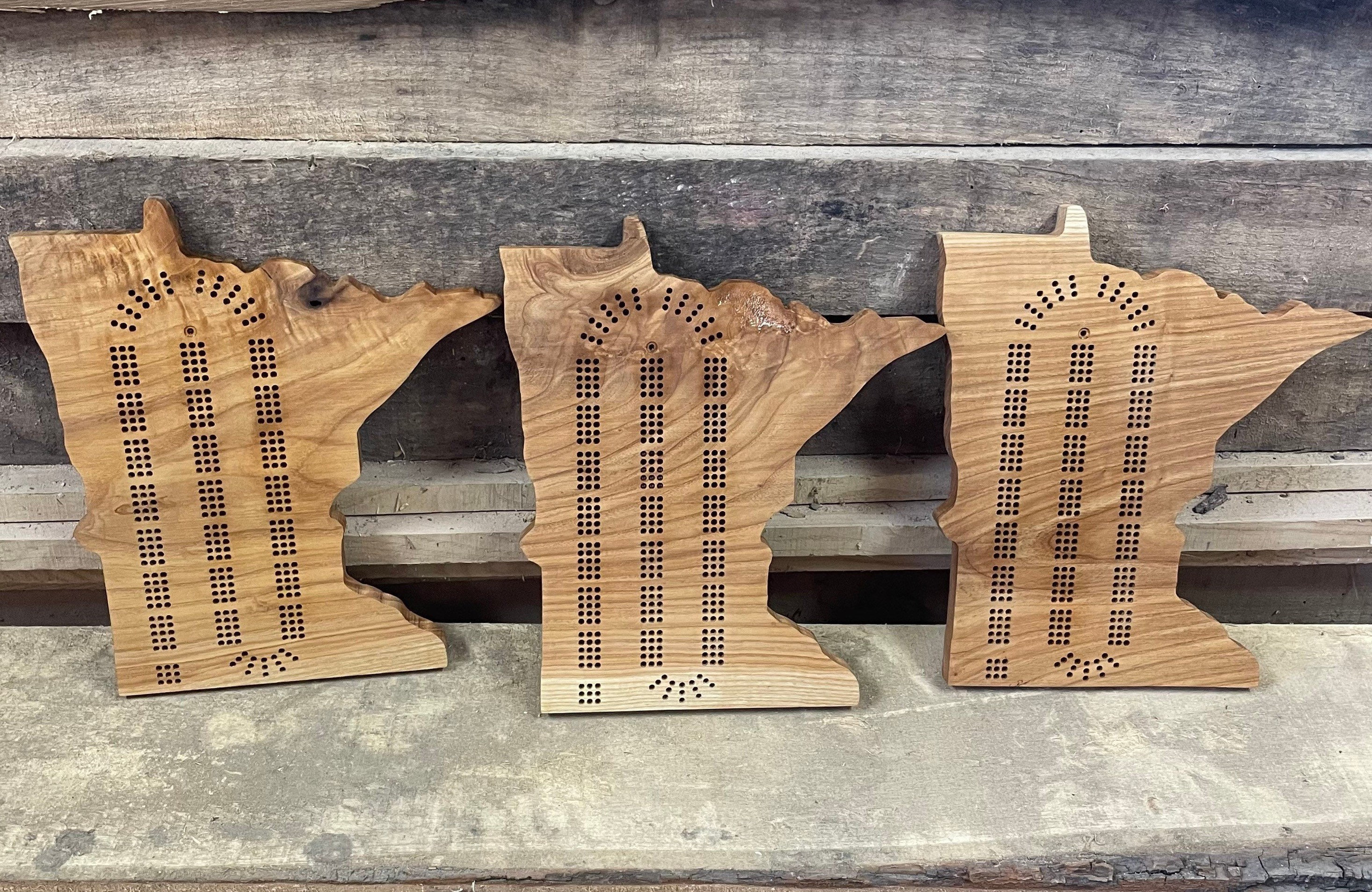 MN Cribbage Board - Thumbnail 2