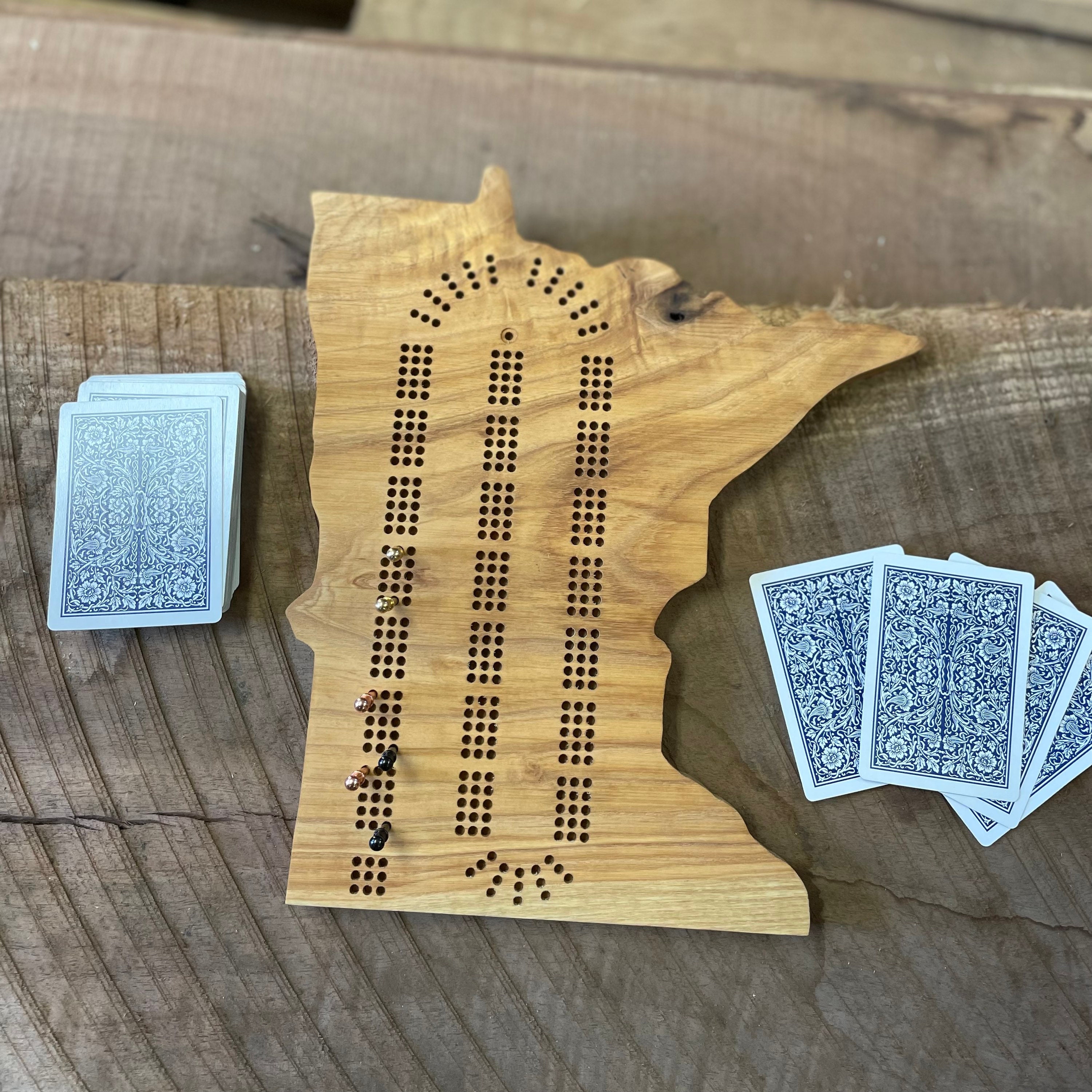 MN Cribbage Board