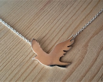 Flying Sparrow Bird In Flight Silhouette 925 Sterling Silver Pendant Necklace