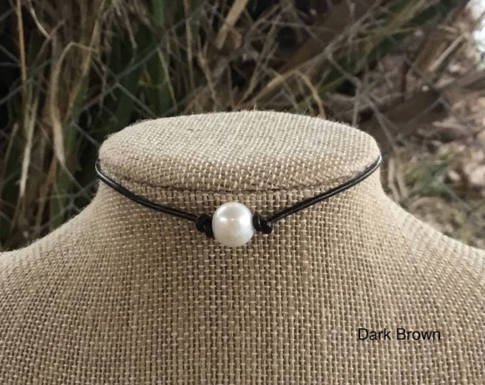 Leather Pearl Choker, Dark Brown Leather Pearl Necklace, June Birthstone, Lobster clasp, Organza Bag, Gift For Her, Free Shipping