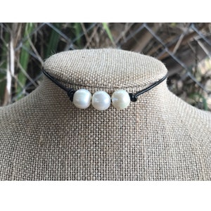 【EVERYBIRTHDAY】Stone White Leather Choker il_fullxfull.3856995604_iscd.jpg
