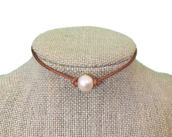 Leather Pearl Necklace, 2mm Leather Cord, Single Soft Pink Pearl Choker Necklace, Boho, Gift For Her, Affordable Gift, Real Freshwater Pearl