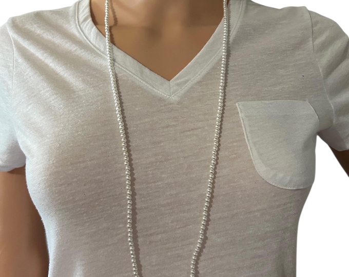 Vintage Faux White/Beige Small Pearls Long Necklace