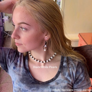 Infinity Leather Pearl Necklace, Pearl and Leather Necklace, Leather Pearl Necklace, Organza Bag, Gift For Her, Free Shipping