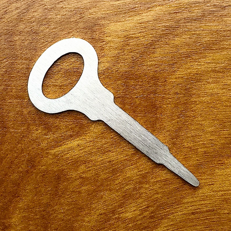 Generic Key for SINGER SIMANCO PFAFF Durkopp Jones Necchi Kohler Sewing