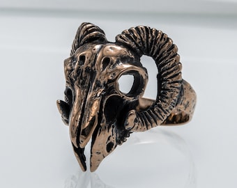 Ram Skull Ring - Unique Animal Horns Jewelry for Men and Women Handcrafted Bronze Skull Ring Perfect for Bikers and Hunters