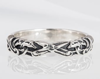 Viking zilveren trouwring - handgemaakte Scandinavische designsieraden met raafknooppatroon dat kracht en onbreekbare unie symboliseert