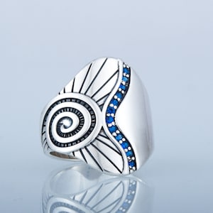 Chunky Boho Ring - Silber Tube Ring mit Ornament Detail Handgefertigtes breites Band für einen ausgeprägten Manschettenstil