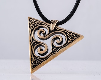 Pingente de triskelion celta de bronze, colar com símbolos antigos, joias com espiral tripla, pingente de triskelion celta de bronze, amuleto celta feito à mão