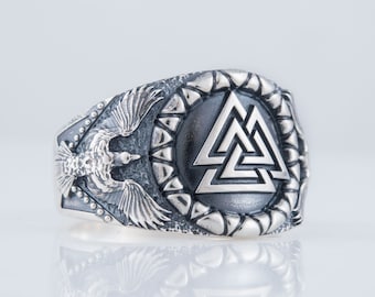 Silver Valknut Ring - Handcrafted Viking Symbol Jewelry Featuring Norse Ravens on the Sides an Authentic Scandinavian Amulet