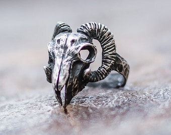 Silver Ram Skull Ring, Brutal Jewelry, Handcrafted Silver Biker Gift with Ram Head - Men's Gothic Jewelry, Silver Animal Ring