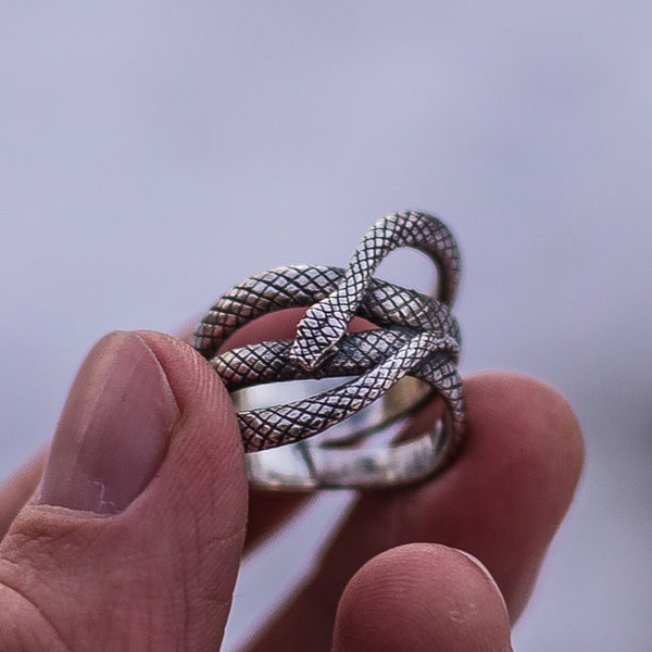 925 Silver Snake Ring Men Cobra Ring with Snake Pattern Gift for Husband Boyfriend Black Mamba Ring Jewelry Serpent Signet with Snake Skin